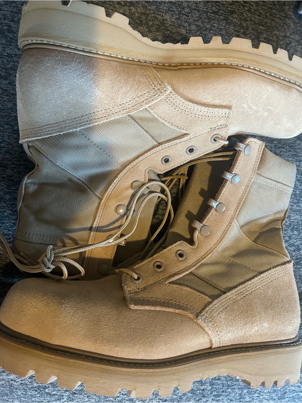 Vibram Mondo PT 8430 UFCW Men's Size 8 R Military Boots Steel Toe Tan Vibram New